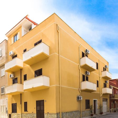Casa Vacanze Biondo Трапето Екстериор снимка